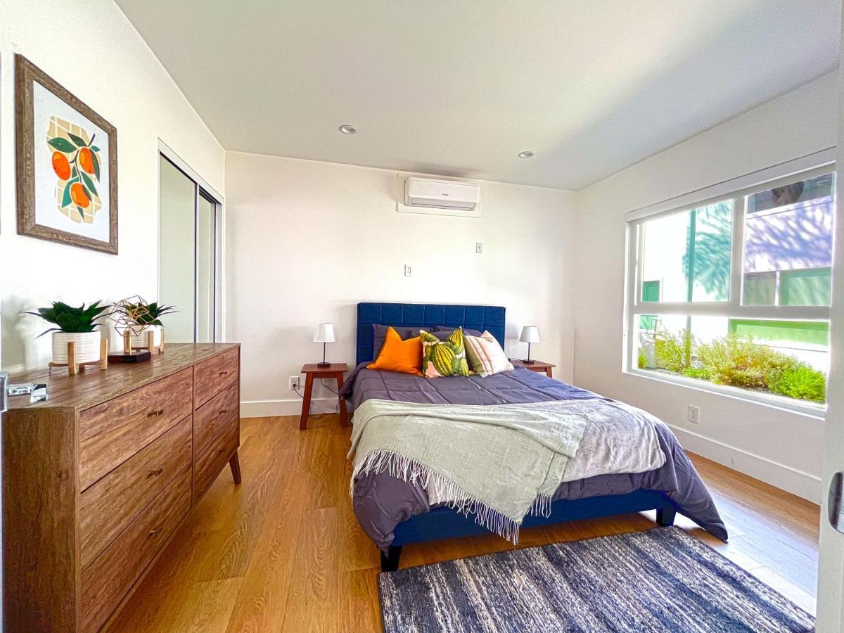 Hollywood/Thai Town Courtyard Apartment ลอสแอนเจลิส ภายนอก รูปภาพ
